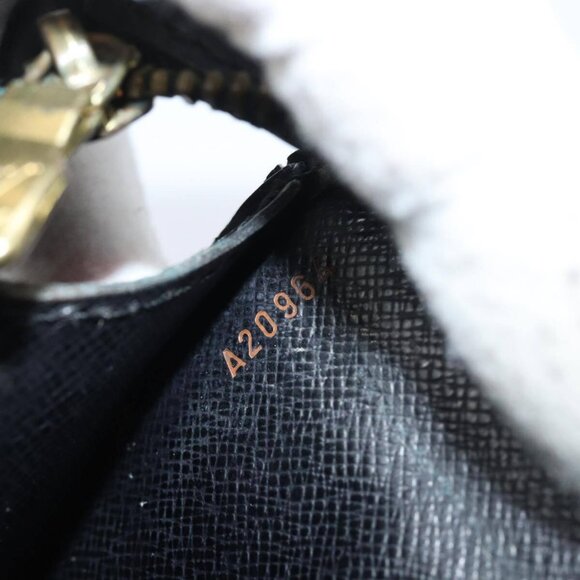LOUIS VUITTON Epi Pochette Homme Clutch Bag Black Noir - Picture 11 of 16